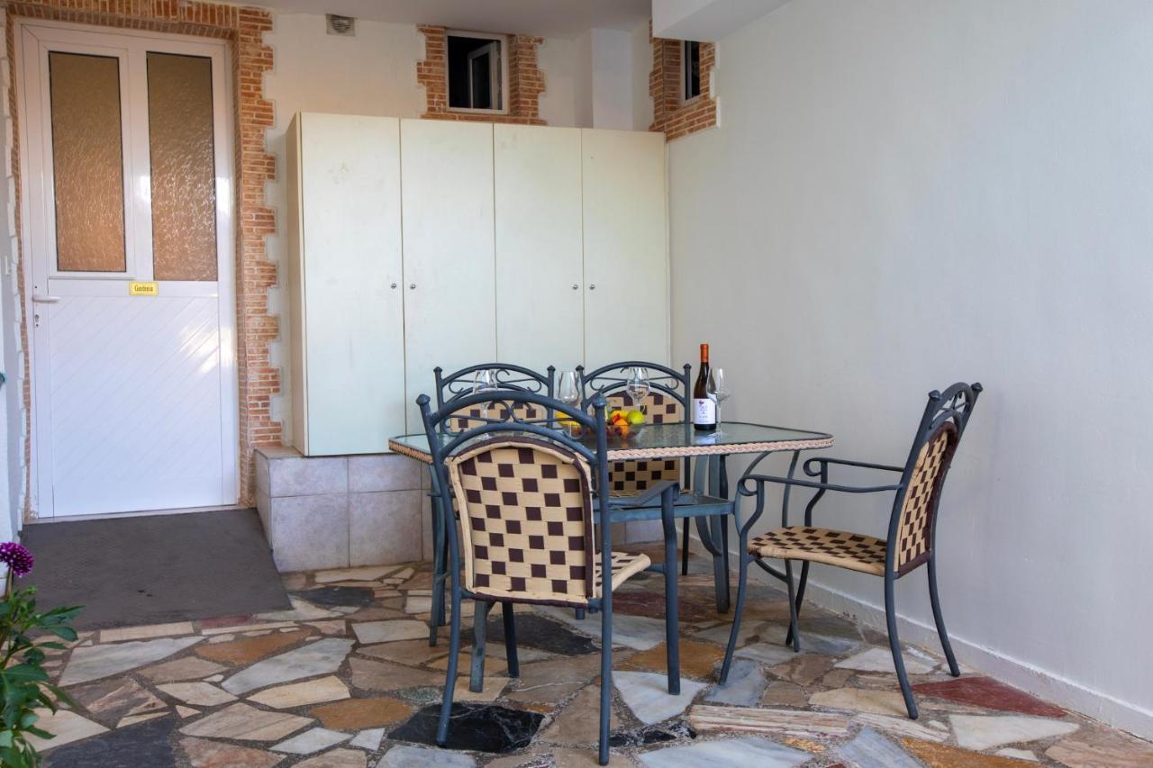 Kastro Apartments Pánormos エクステリア 写真