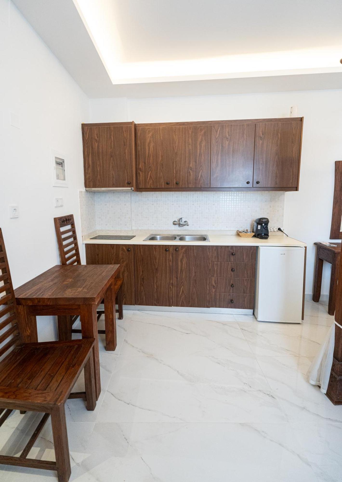Kastro Apartments Pánormos エクステリア 写真