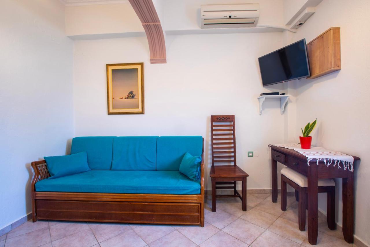 Kastro Apartments Pánormos エクステリア 写真